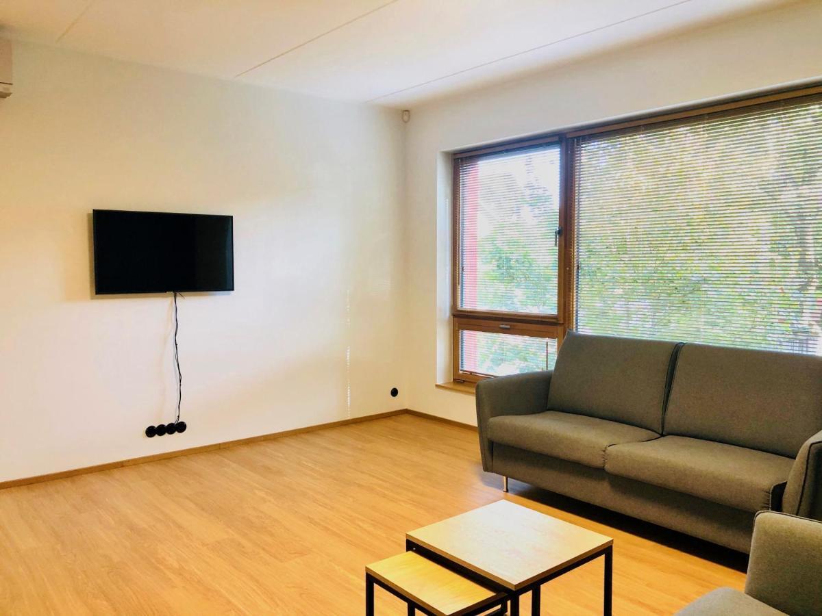 Self-Check-In Spacious 1 Bedroom Apartment With Free Parking Reval Exterior foto
